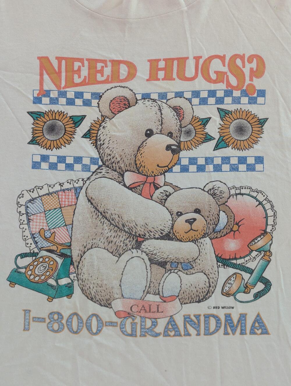 Vintage Red Willow Shirt Mens 2XL White Need Hugs 1-800-Grandma Teddy Bear Tee